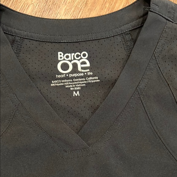 Black Scrub Set - Picture 4 of 7